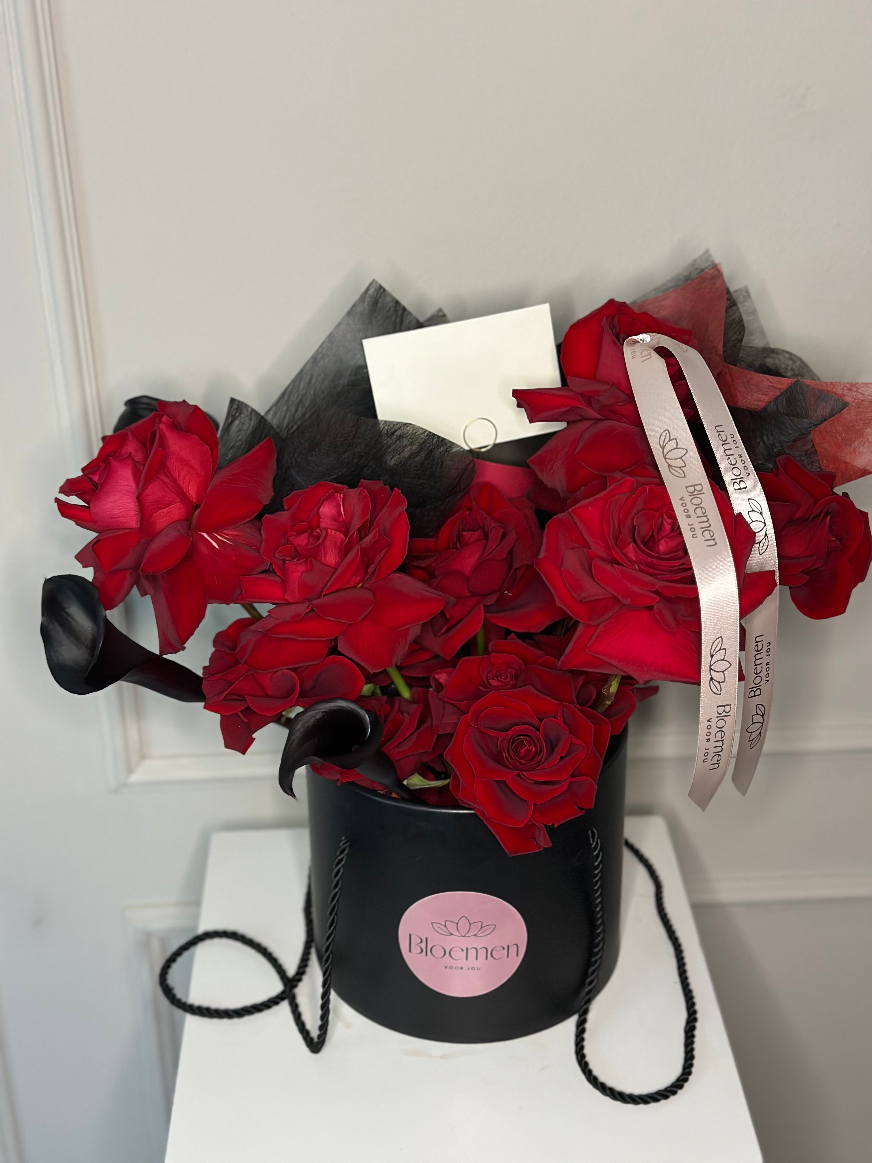 Flowerbox Black/Red