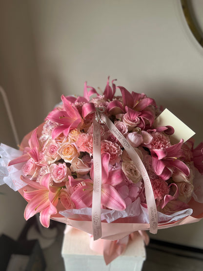 Boeket “Lily Blossom” XL