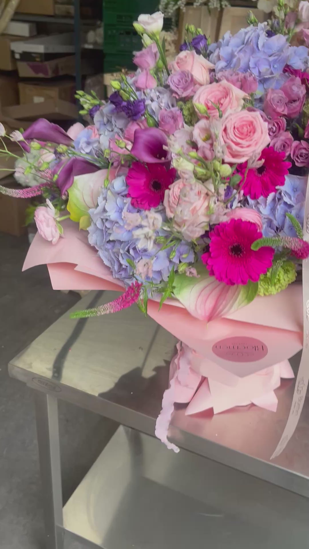 Video laden: Mega Viral bouquet Cherise