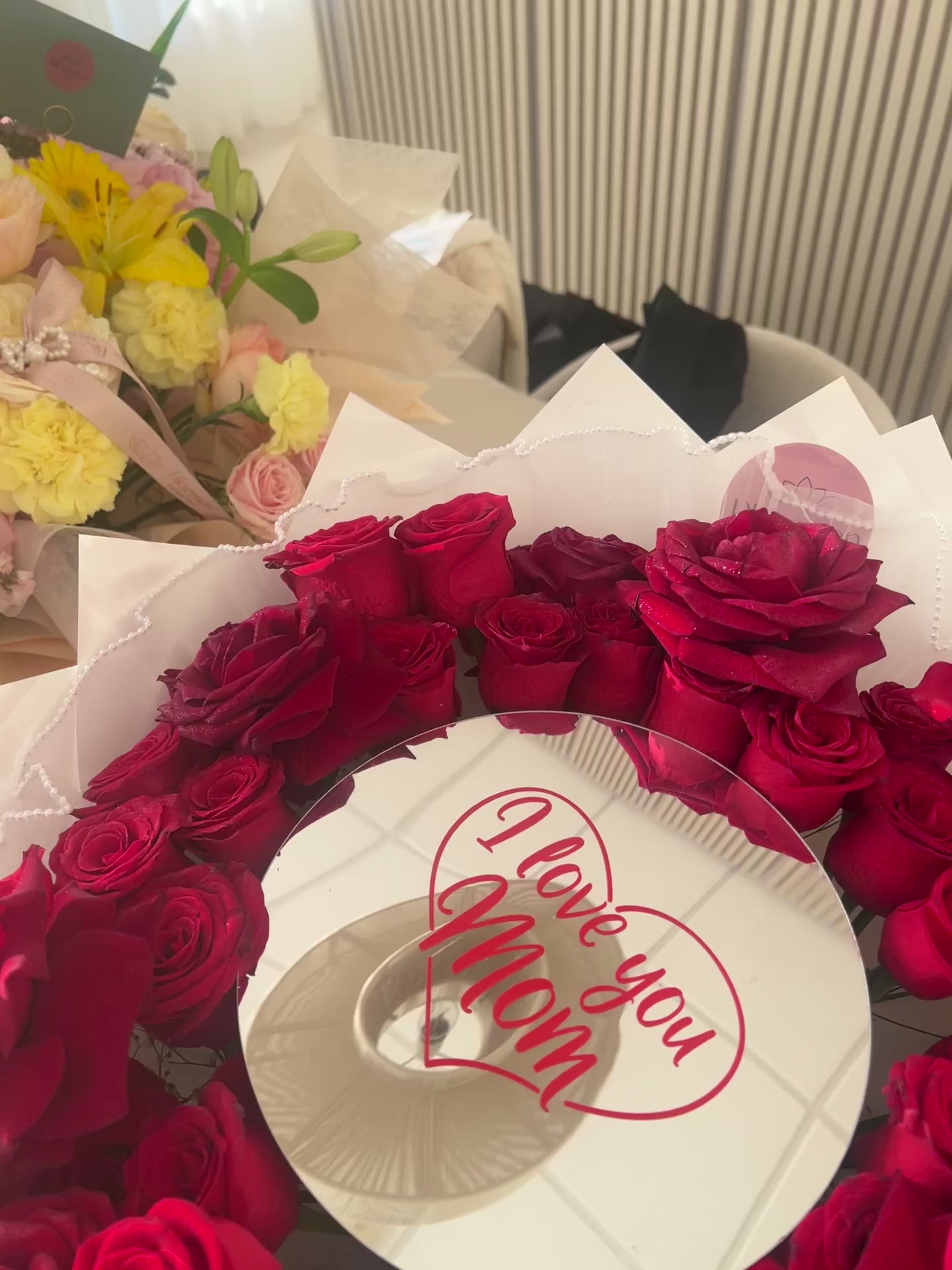 Video laden: Viral Boeket “I love you Mom”